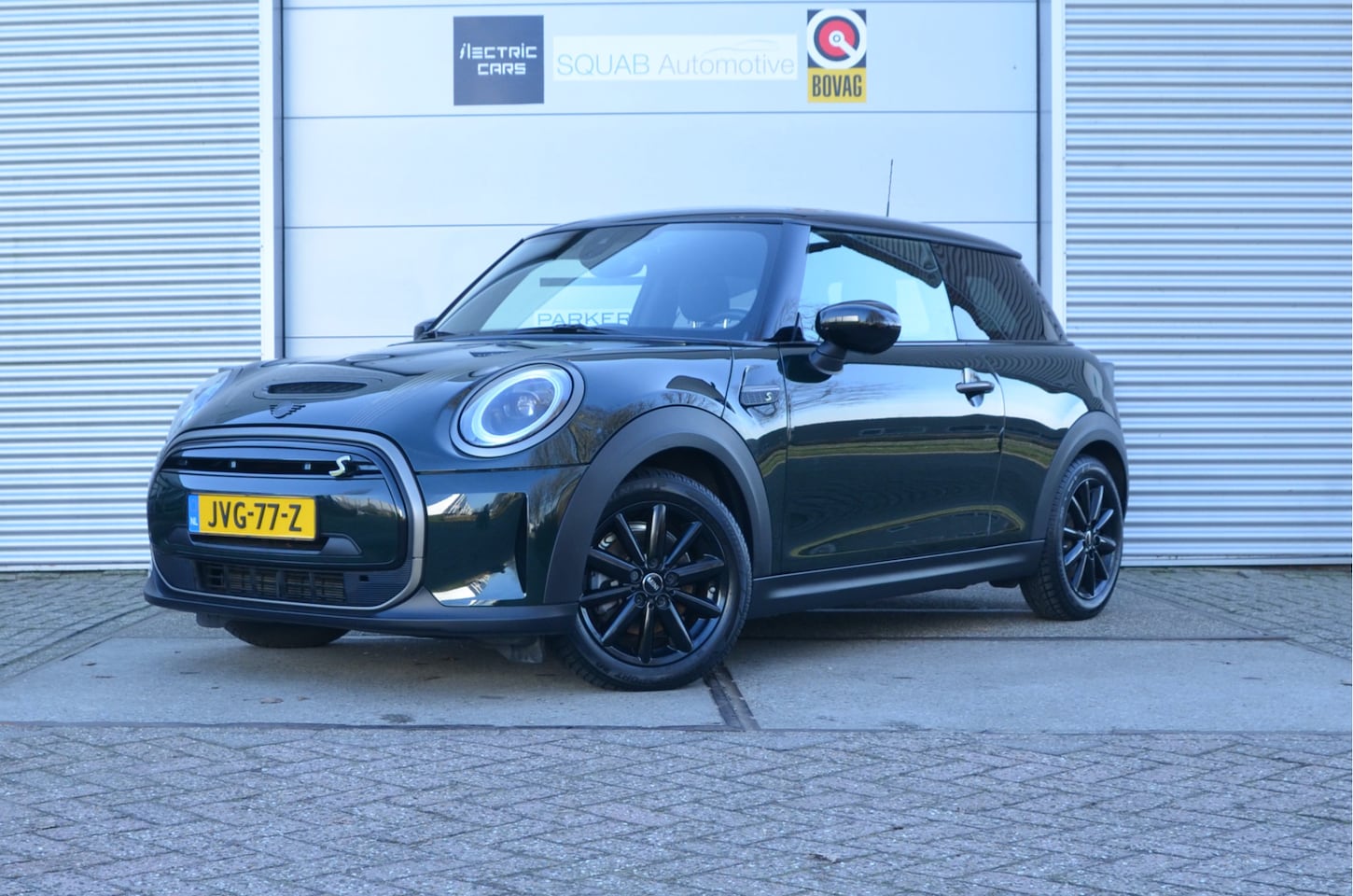 MINI Mini-Electric - MINI Yours 33 kWh Warmtepomp, 16" winter & 17" zomerset - AutoWereld.nl