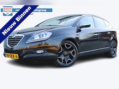 Lancia Delta - 1.4 M.air Gold | Cruise control | Climate control | Navigatie | Bluetooth | City steering