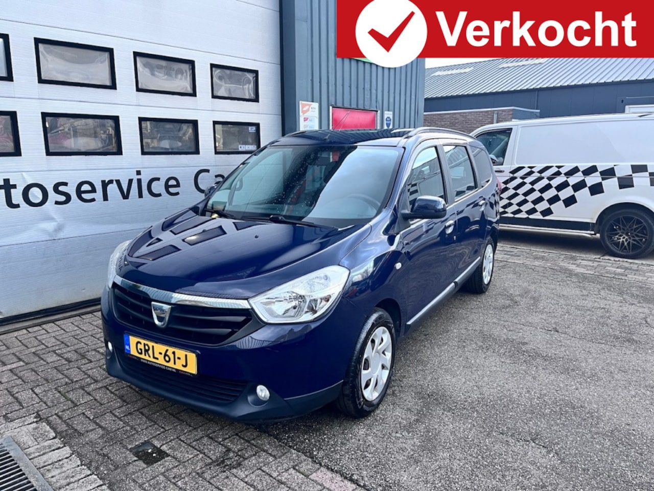 Dacia Lodgy - 1.2 TCe Blackline 5p Navi|Trekhaak|Cruise - AutoWereld.nl