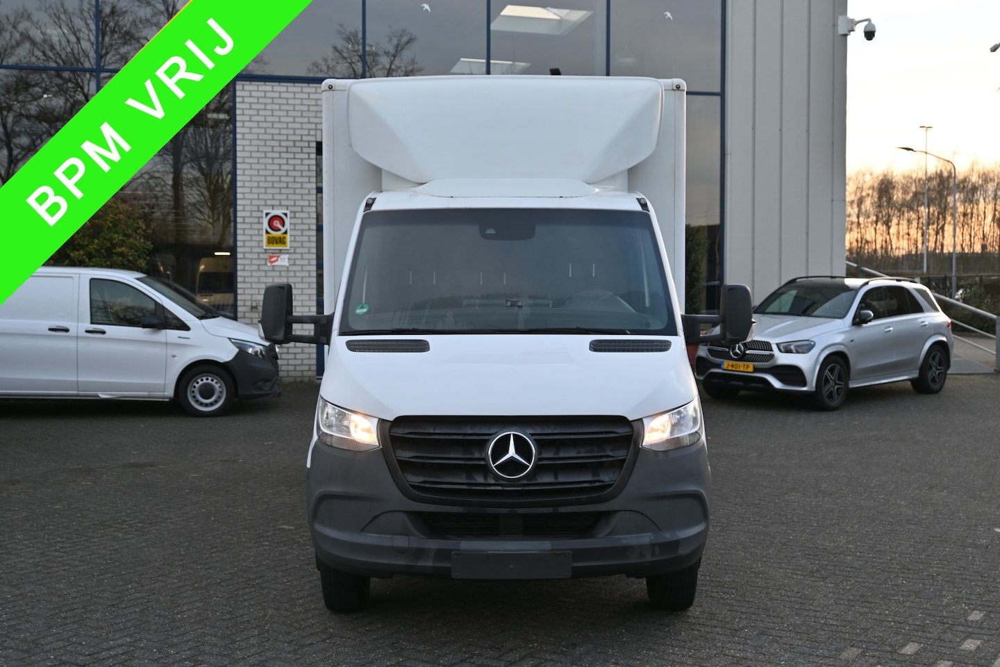 Mercedes-Benz Sprinter - 516 CDI L3 Bakwagen met laadklep MBUX met Apple Carplay/Android auto - AutoWereld.nl