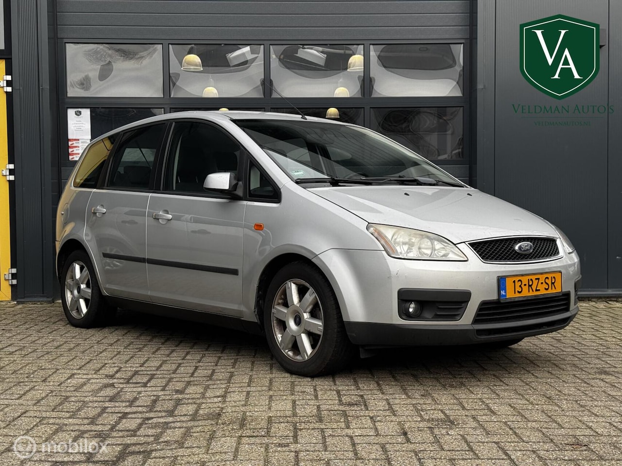 Ford Focus C-Max - 1.6-16V Futura Sport | Airco | Trekhaak | - AutoWereld.nl