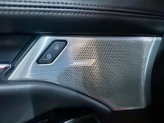 Mazda 3 - 3 2.0 e-SkyActiv-X M Hybrid 186 Luxury