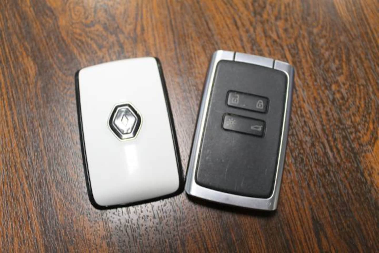 Renault Mégane - Hatchback 1.3 TCe 140pk Limited Aut. Trekhaak