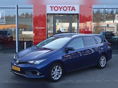 Toyota Auris Touring Sports - 1.8 HYBRID DYNAMIC TREKHAAK STOELVERW. CRUISE LM-VELGEN CAMERA KEYLESS