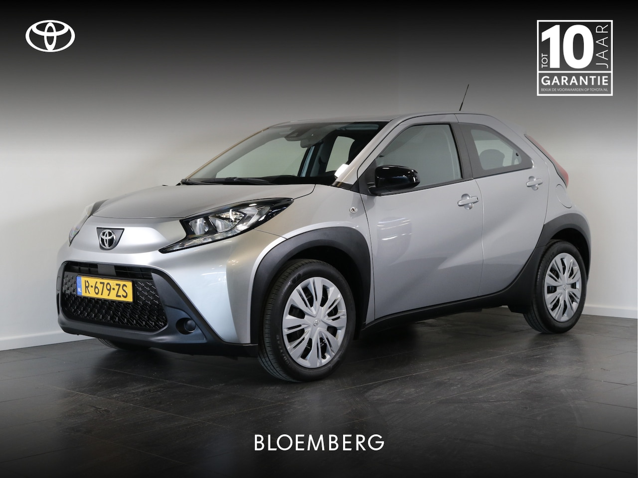 Toyota Aygo X - 1.0 VVT-i S-CVT Play | Automaat | Apple Carplay | Achteruitrijcamera | - AutoWereld.nl