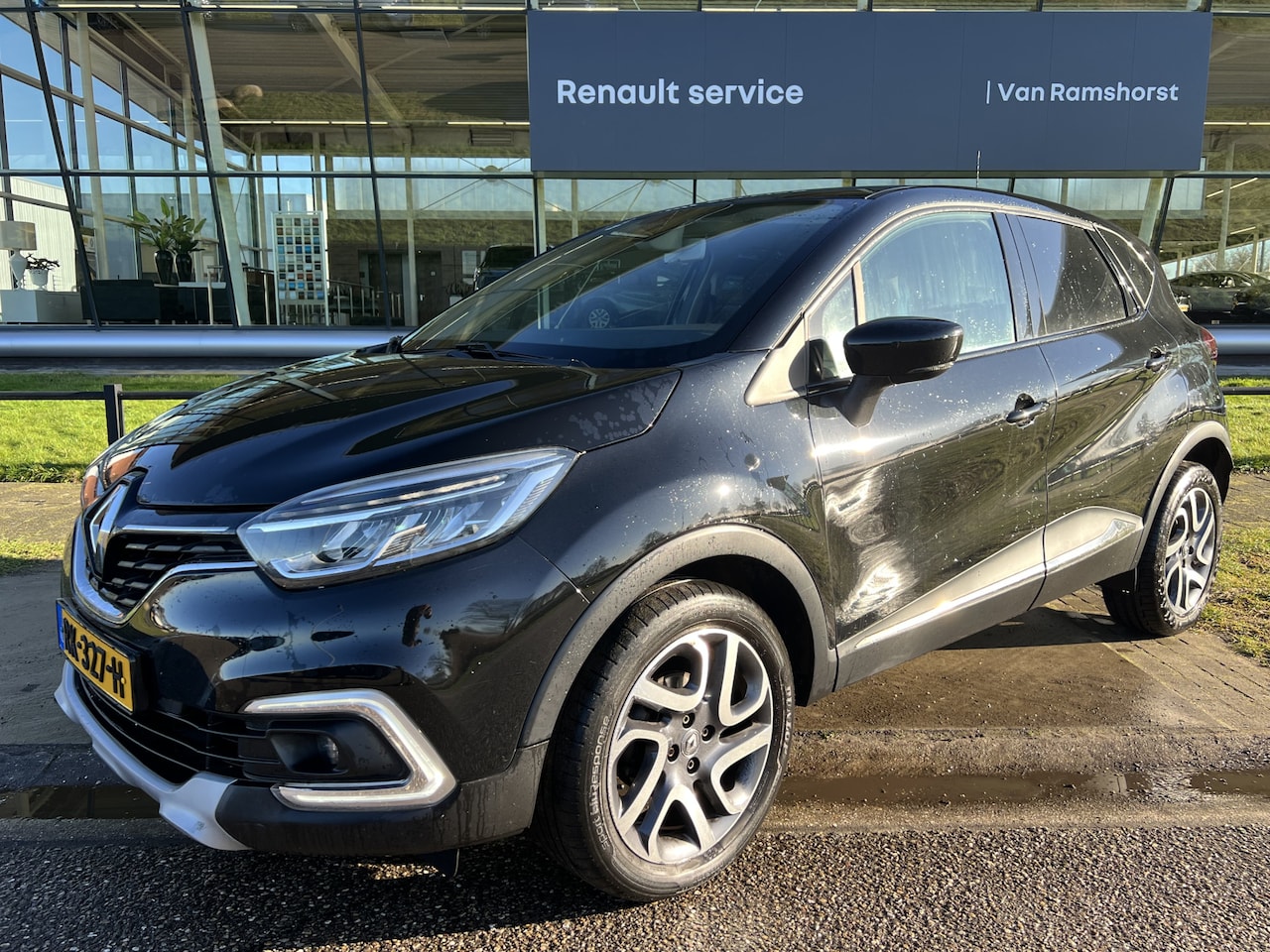 Renault Captur - 0.9 TCe Intens / Keyless / Climate / Cruise / Velgen 17'' / DAB / - AutoWereld.nl