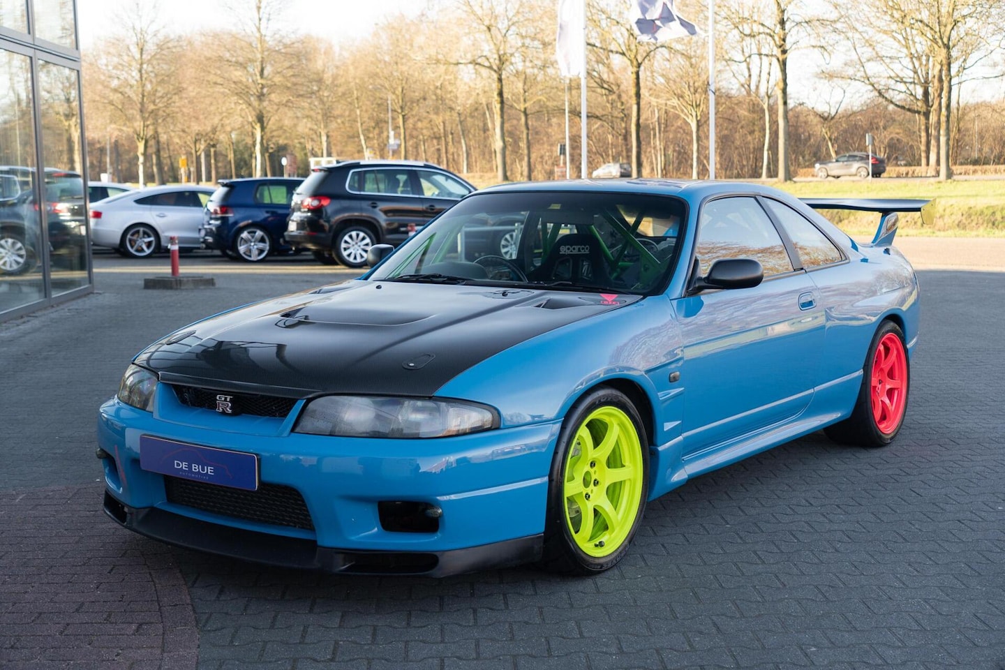 Nissan GT-R - Skyline R33 GTR | RB26 DETT | Nismo Restore | JDM | R34 | Custom Build | Carbon | 11jr. in - AutoWereld.nl