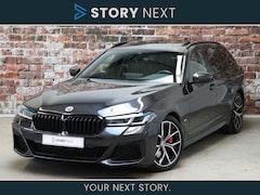 BMW 5-serie Touring - 520i High Executive M Sport Pakket Automaat / Trekhaak / Panoramadak / Stoelverwarming / N