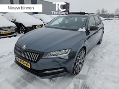 Skoda Superb Combi - 1.4 TSI iV Sportline Automaat | Panoramadak | Stoelverwarming voor en achter | Stuurwielve