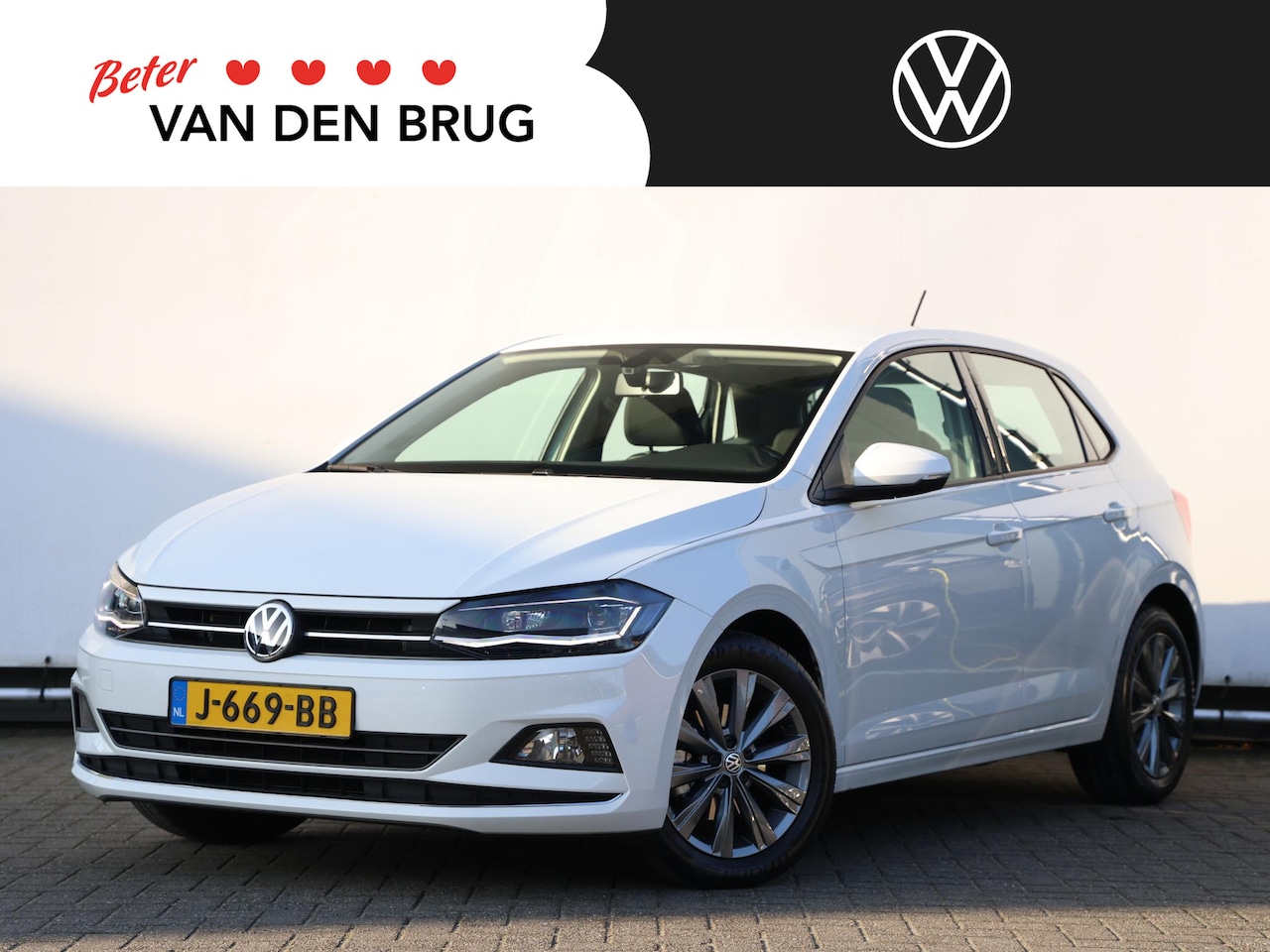 Volkswagen Polo - 1.0 TSI Highline 115PK DSG | Led | Camera | Trekhaak | Digitaal dashboard - AutoWereld.nl