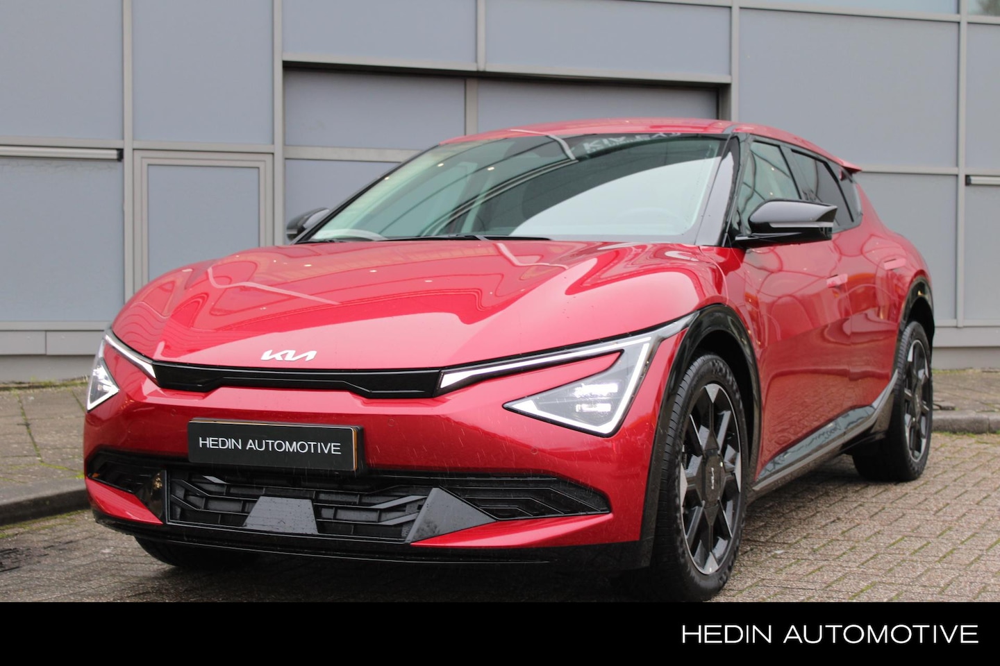 Kia EV6 - Plus 84 kWh DIRECT LEVERBAAR | 17% BIJTELLING | PDC | ACHTERUITRIJCAMERA - AutoWereld.nl