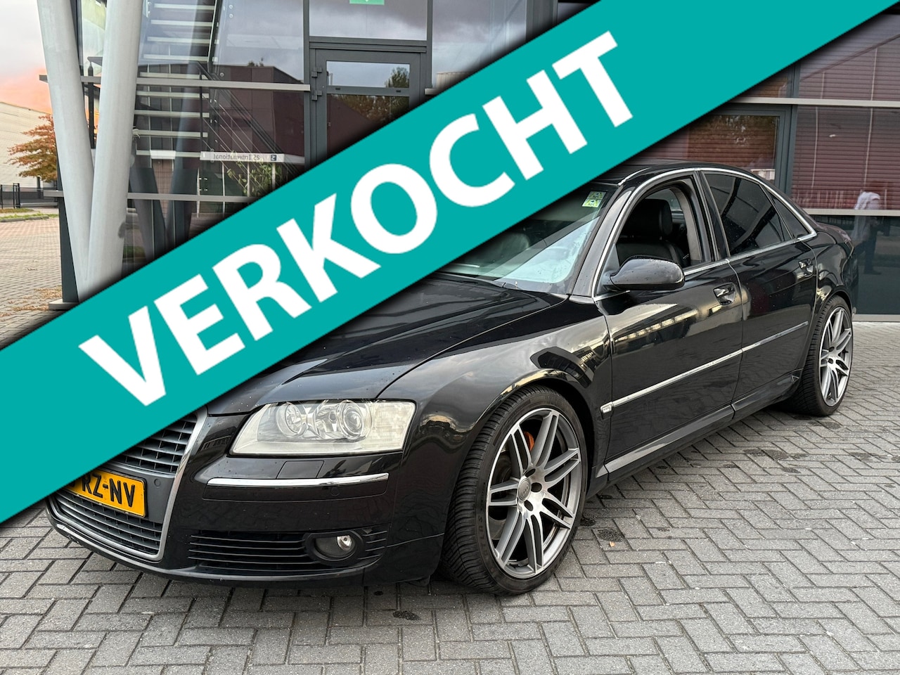 Audi A8 - 3.7 Quattro V8 300PK+ Bose.Xen.Nav.20' FaceLift M'06 - AutoWereld.nl
