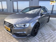 Audi A3 Limousine - 1.4 TFSI|3x S line|Automaat|Panoramadak|19inch|ACC|PDC|