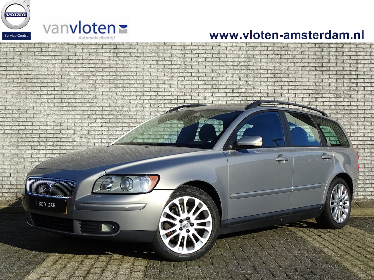 Volvo V50 - 2.4 Summum | YOUNGTIMER | BTW-auto | Premium Sound | Schuifdak NIEUWJAARSACTIE van toepass - AutoWereld.nl