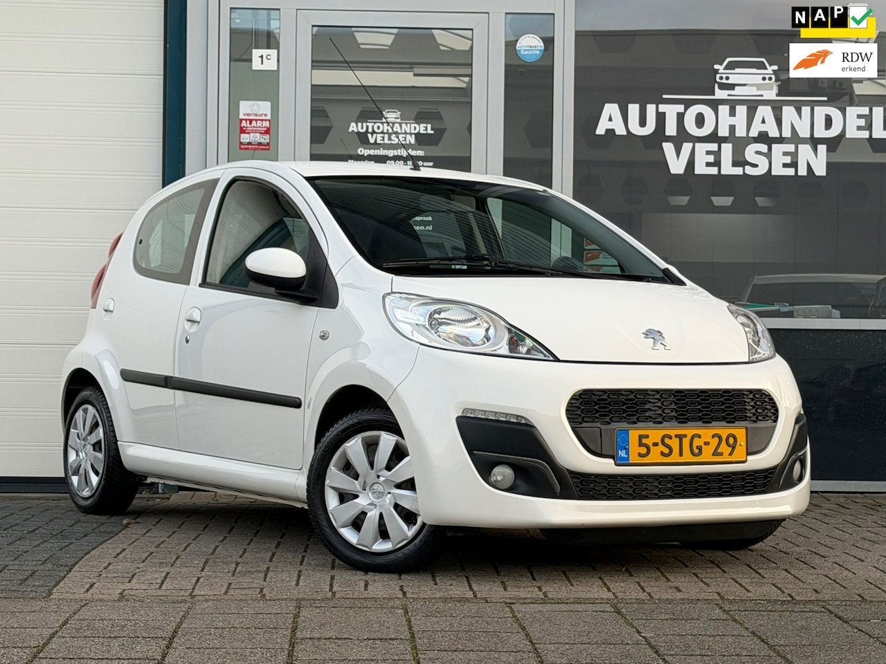 Peugeot 107 - 1.0 Active Nap Airco - AutoWereld.nl