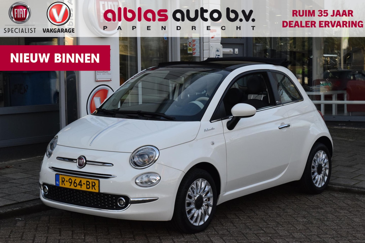 Fiat 500 C - 1.0 Hybrid Dolcevita|Luxe|Carplay|Unieke km! - AutoWereld.nl