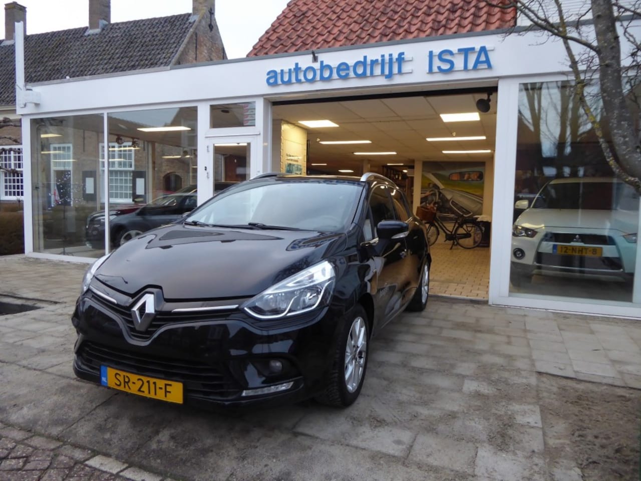 Renault Clio - 1.5 dCi Ecoleader Limited 1.5 dCi Ecoleader Limited - AutoWereld.nl