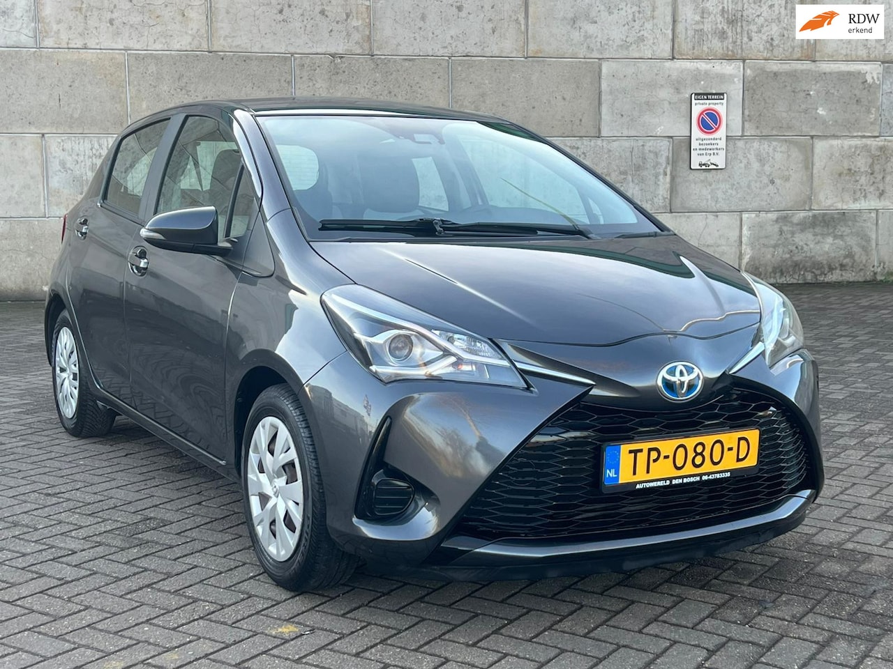 Toyota Yaris - 1.5 Hybrid Active AUTOMAAT ,CLIMA,APK NEW - AutoWereld.nl