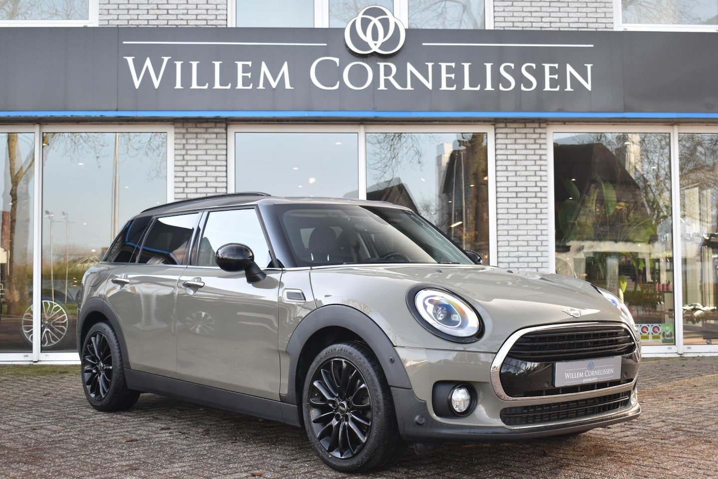 MINI Clubman - Mini 1.5 Cooper Salt Aut LED Sportst Apple Carplay Navi - AutoWereld.nl
