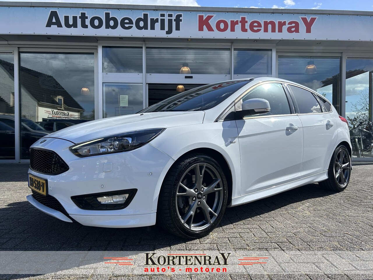 Ford Focus - 1.5 ST-Line /airco/cruise control/pdc/d-riem vervangen bij km172194 - 04-11-2024/ - AutoWereld.nl