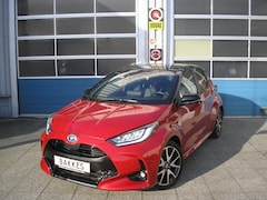 Toyota Yaris - Hybrid Executive Trekhaak Panorama HUD