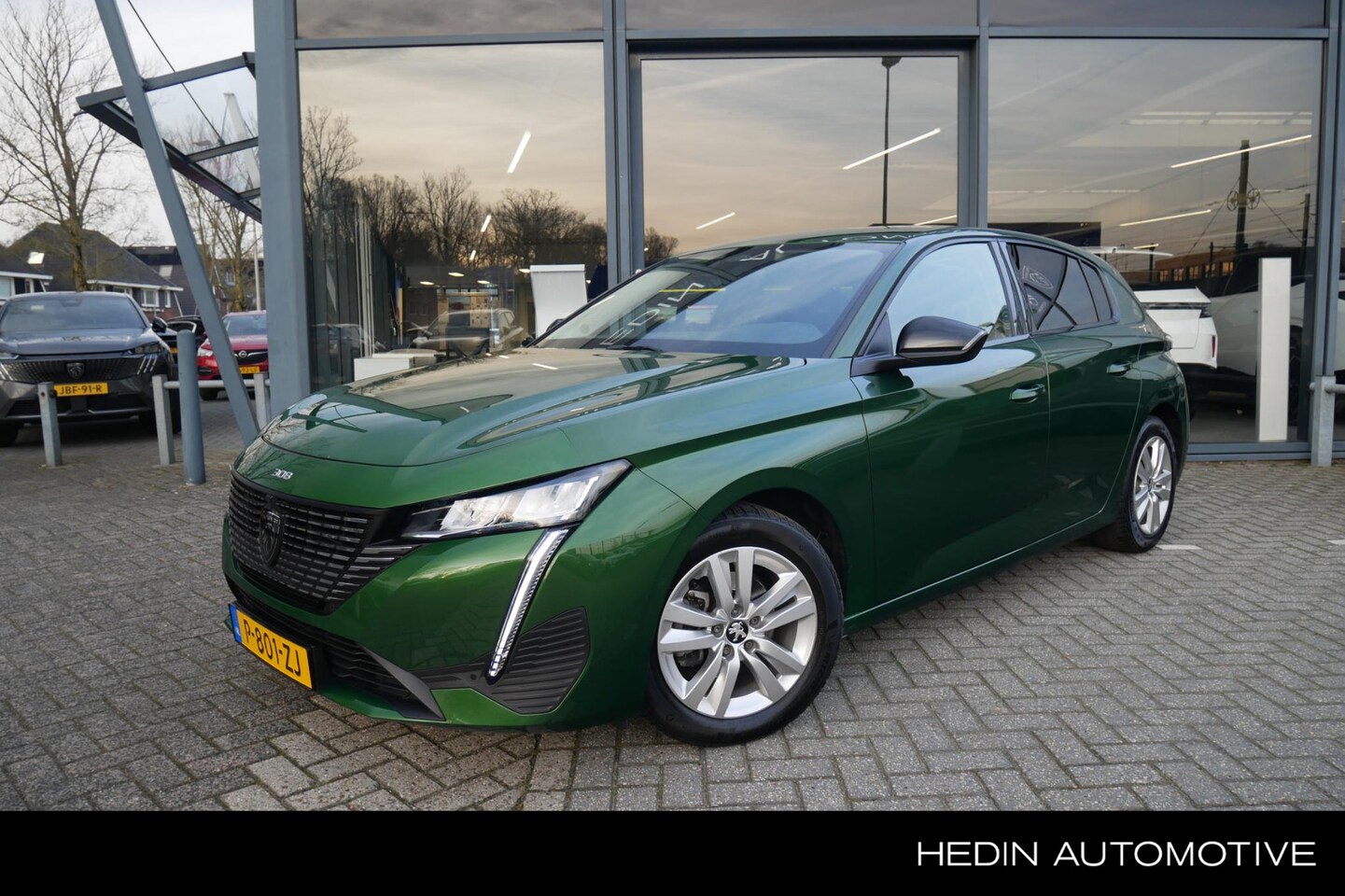 Peugeot 308 - 1.2 PureTech Allure Pack Business 1.2 PureTech Allure Pack Business - AutoWereld.nl