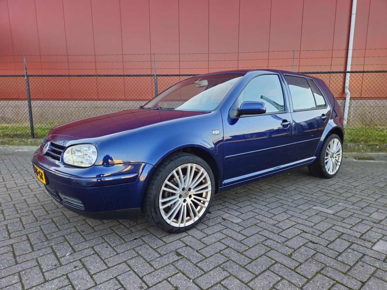 Volkswagen Golf - 2.0 Highline 2.0 Highline - AutoWereld.nl