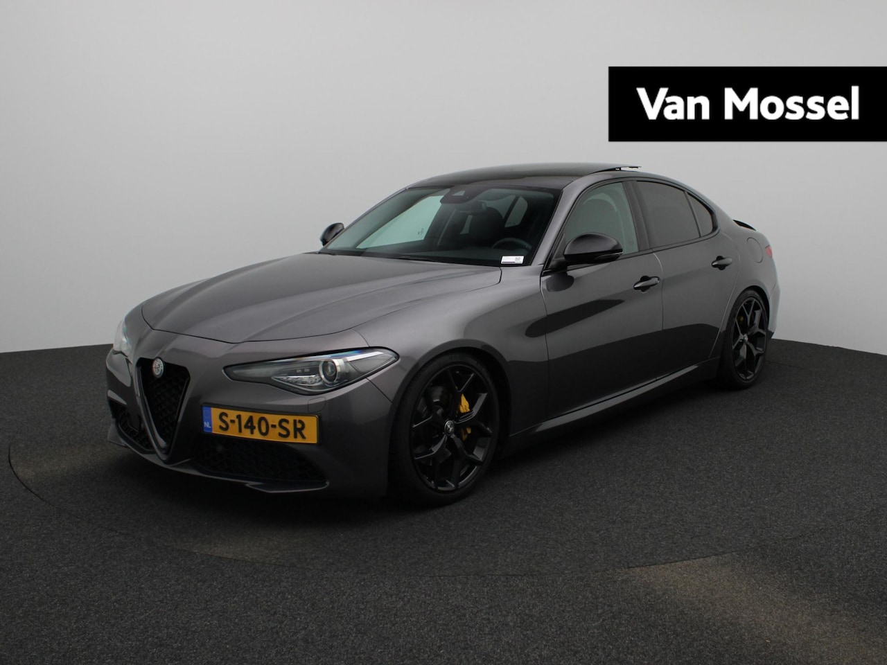 Alfa Romeo Giulia - 2.0T B-Tech | Climate Control | Panoramadak | Stoelverwarming | Stuurverwarming | Lederen - AutoWereld.nl