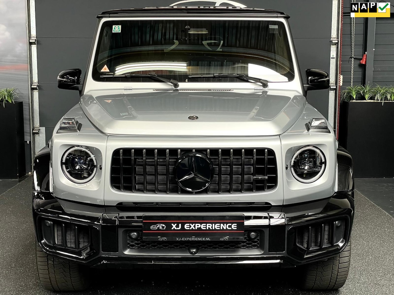 Mercedes-Benz G-klasse - AMG 63 CARBON NAP 2025-MODEL! GRIJS 585 PK 3J MB Garantie - AutoWereld.nl