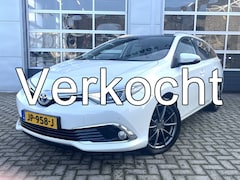 Toyota Auris Touring Sports - 1.8 Hybrid Lease pro | Aantoonbaar compleet dealer onderhouden | Stoelverwarming | Achteru