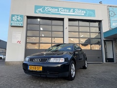 Audi A3 - 1.6 Attraction