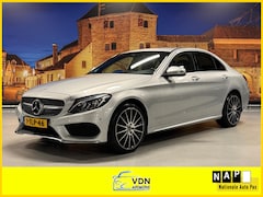 Mercedes-Benz C-klasse - 180 AMG Automaat Leer Navigatie LED