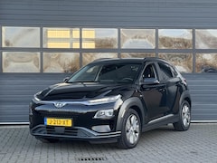 Hyundai Kona Electric - EV FASHION 64 KWH I 3 FASE I 100% SOH I P-CAMERA I AUTOMAAT I APPLE CARPLAY