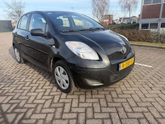 Toyota Yaris - 1.0 VVTi Cool