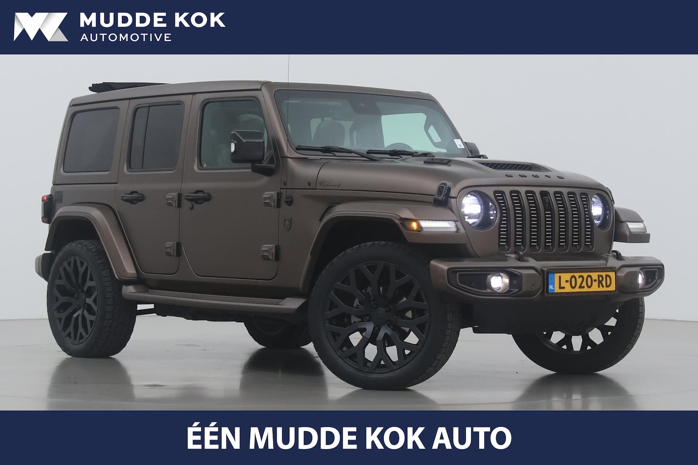 Jeep Wrangler Unlimited - 4xe 380 BRUTE | 22 Inch | ACC | Vol-Leder | Panoramadak | Sidebars | Frontcamera | Stoel+S - AutoWereld.nl