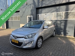 Hyundai i20 - 1.2i i-Motion/Nwe apk/5Deurs/Airco