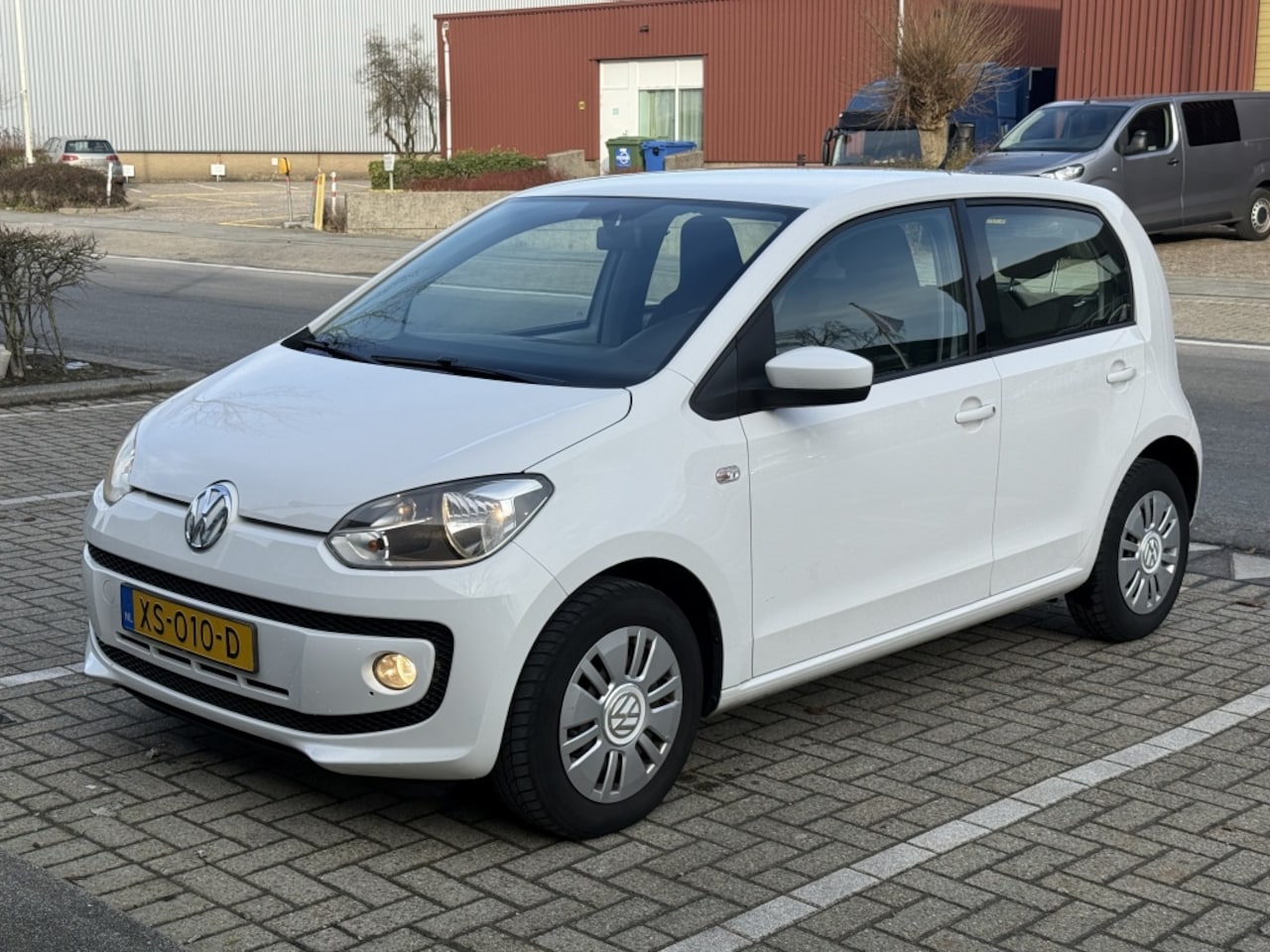 Volkswagen Up! - 1.0 Benzine 5 Deurs Stoelverwarming Mistlampen Airco - AutoWereld.nl