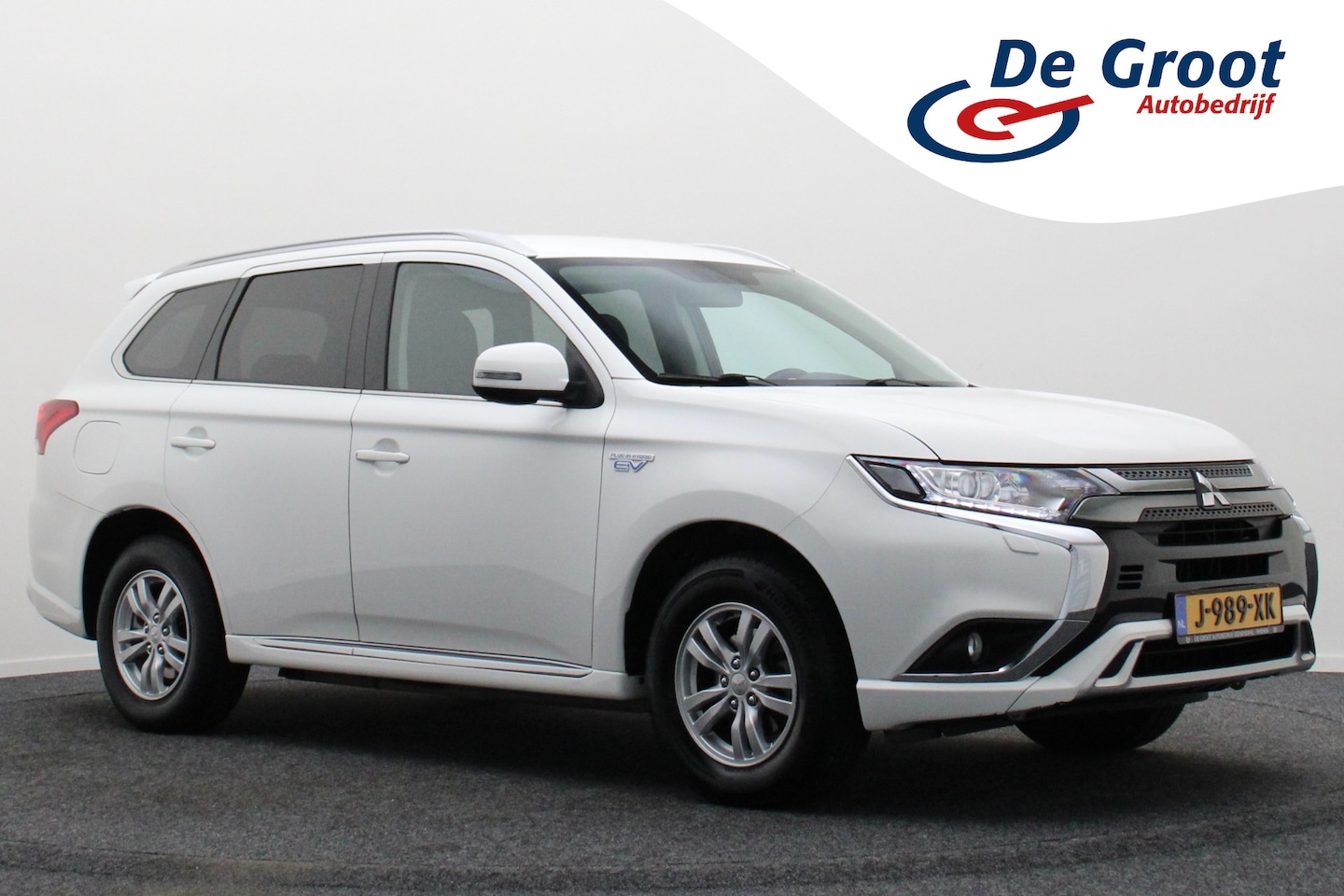 Mitsubishi Outlander - 2.4 PHEV Pure 2.4 PHEV Pure - AutoWereld.nl