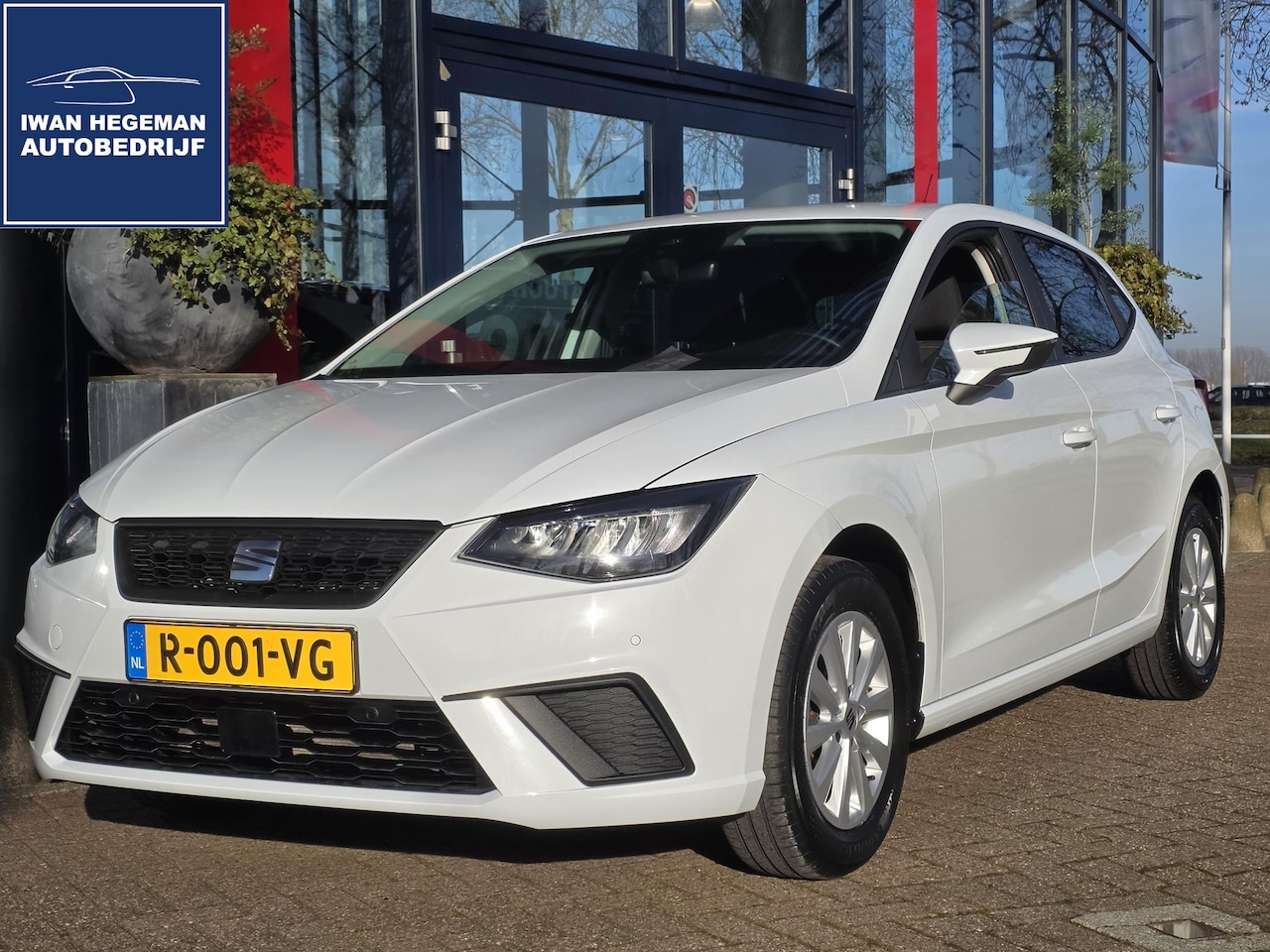 SEAT Ibiza - 1.0 EcoTSI Style Business Connect | Navigatie via Apple carplay | Cruise Control | Parkeer - AutoWereld.nl