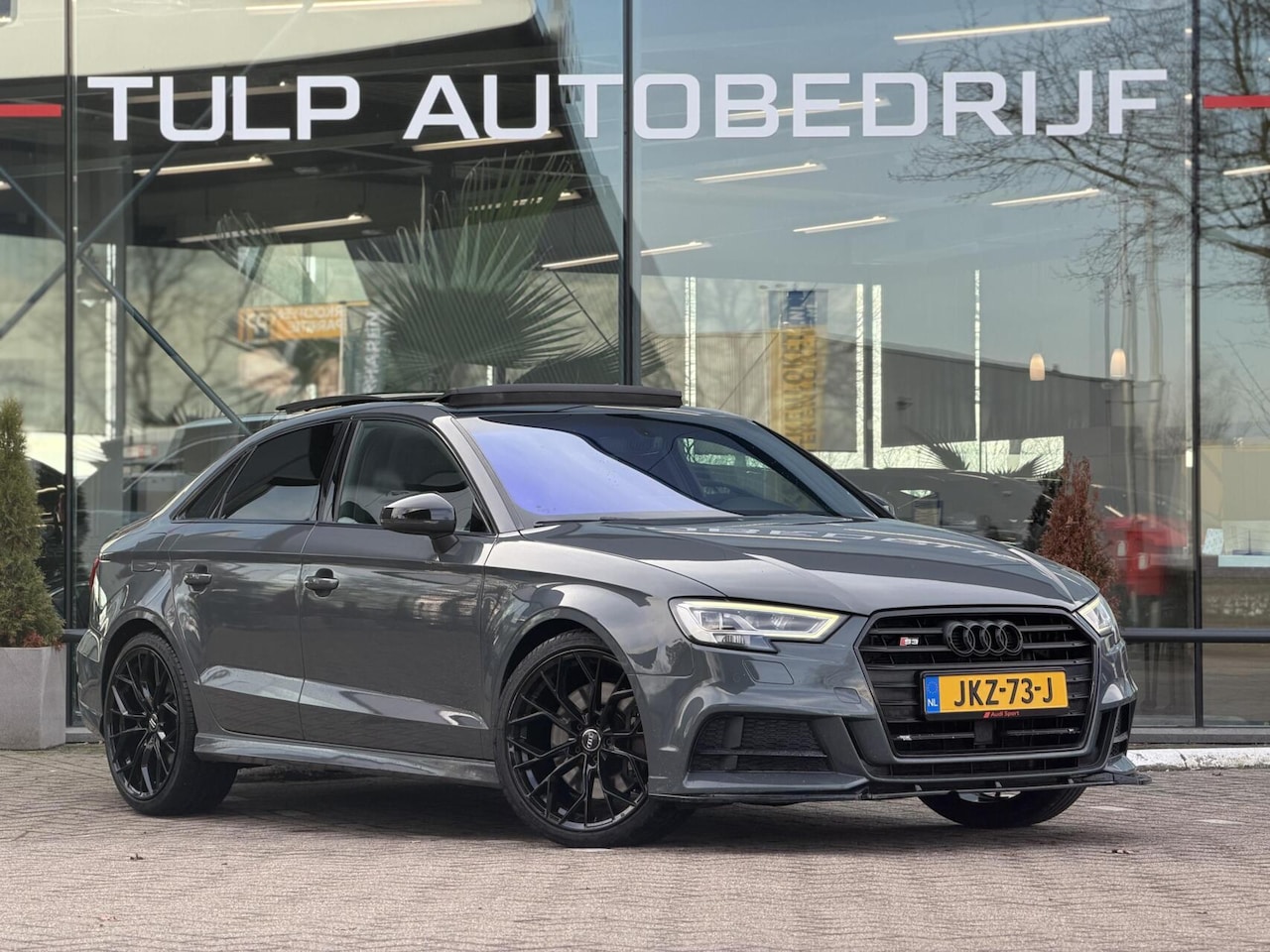 Audi S3 - 2.0 TFSI S3 quattro Pano digital Kuip Nano grey - AutoWereld.nl
