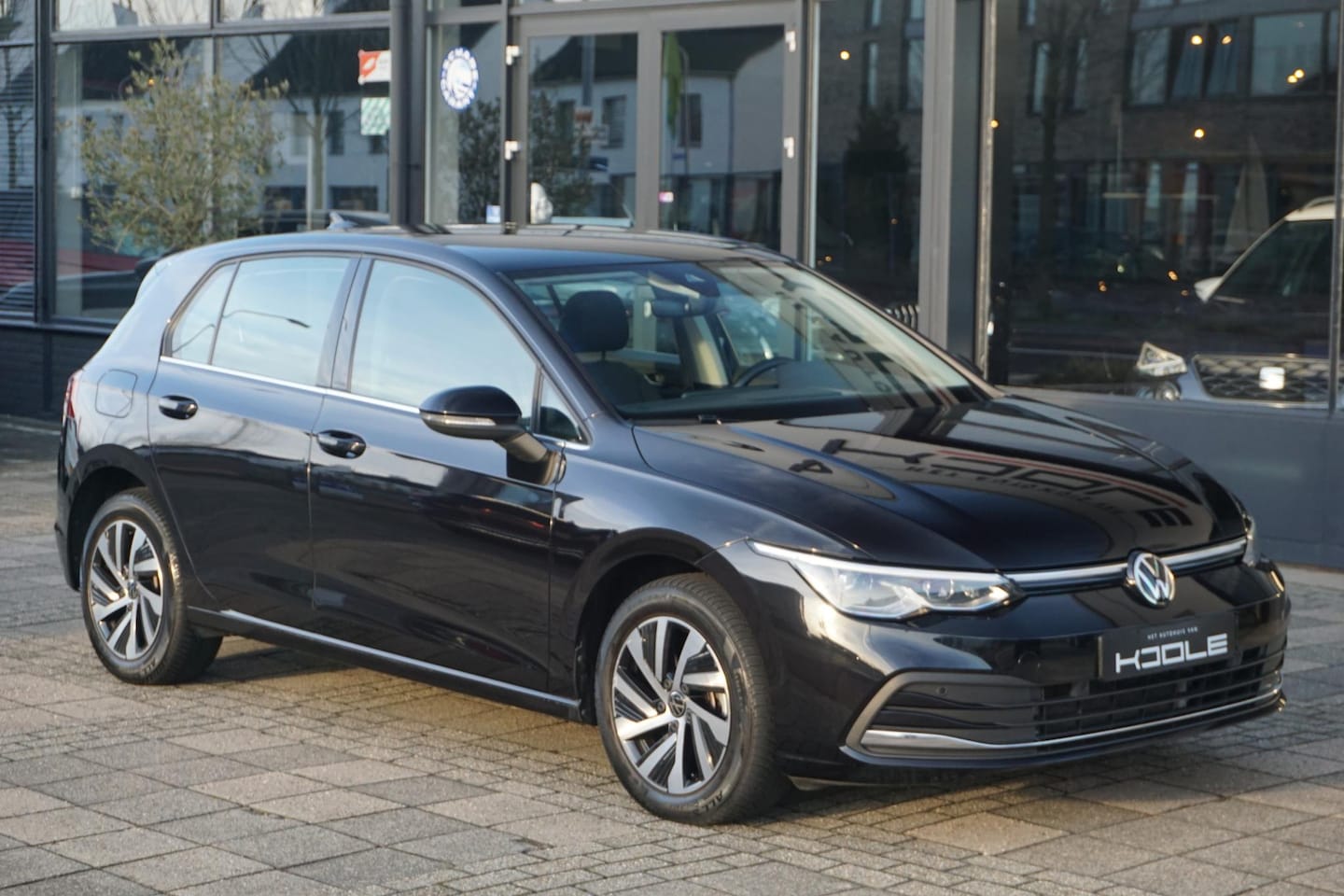 Volkswagen Golf - 1.4 eHybrid Style Business - AutoWereld.nl