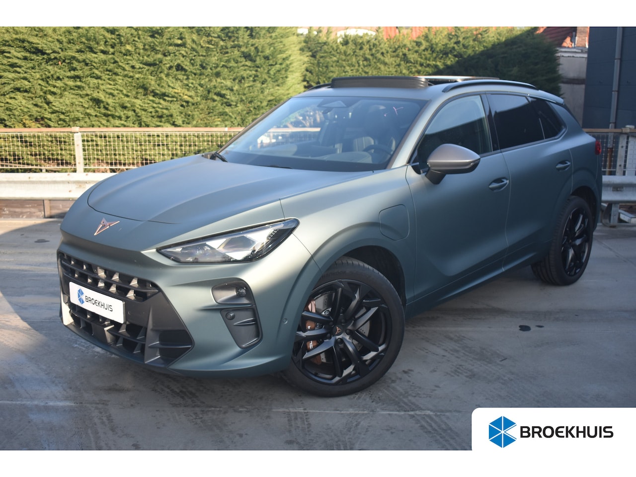 CUPRA Terramar - 1.5 e-Hybrid 272PK America´s Cup Limited Edition | Schuif-kanteldak | Senheiser Audio | Co - AutoWereld.nl