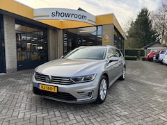 Volkswagen Passat Variant - 1.4 TSI GTE Highline Automaat Climate Control Camera Carplay
