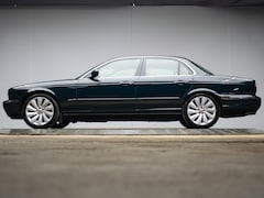 Jaguar XJ - 3.5 V8 Sport (CLIMATE, CRUISE, ELEKTRISCHE STOELEN, LEDER, BLUETOOTH, SPORTSTOELEN, 19'' L