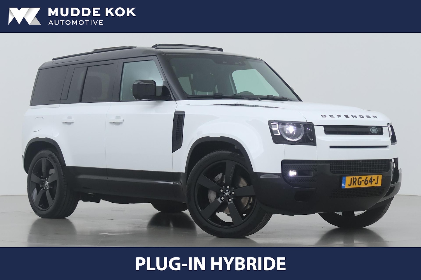 Land Rover Defender 110 - P300e X-Dynamic HSE | 6P | Black Pack | ClearSight | 22 Inch | ACC | Head-Up | Tow Pack - AutoWereld.nl