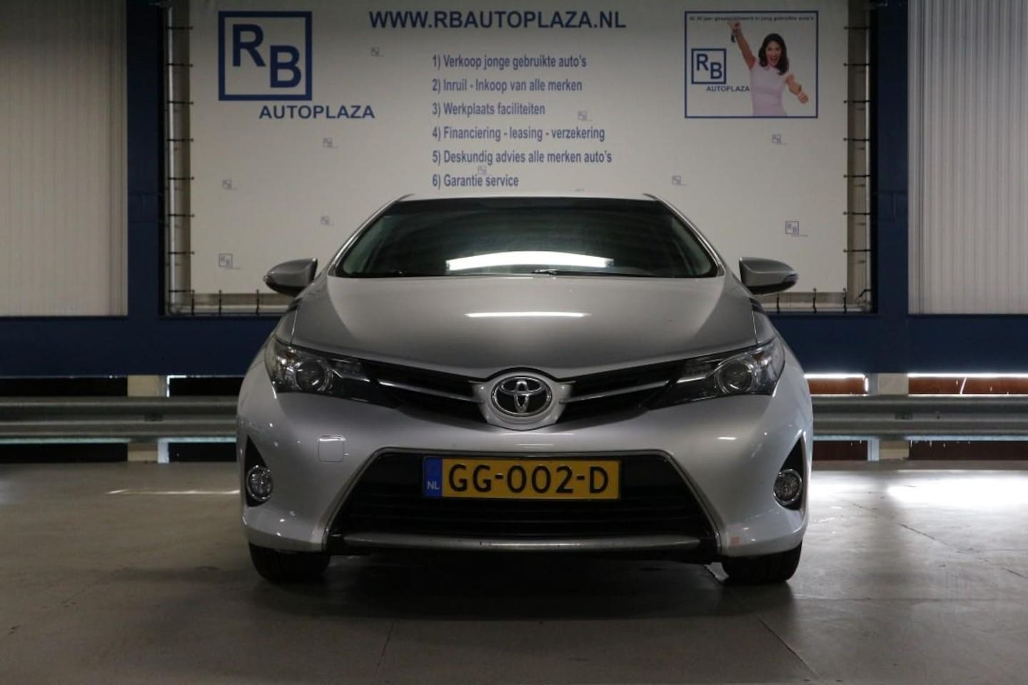 Toyota Auris - 1.6 CAMERA + STOELVERWARMING + NAP ! ! ! - AutoWereld.nl