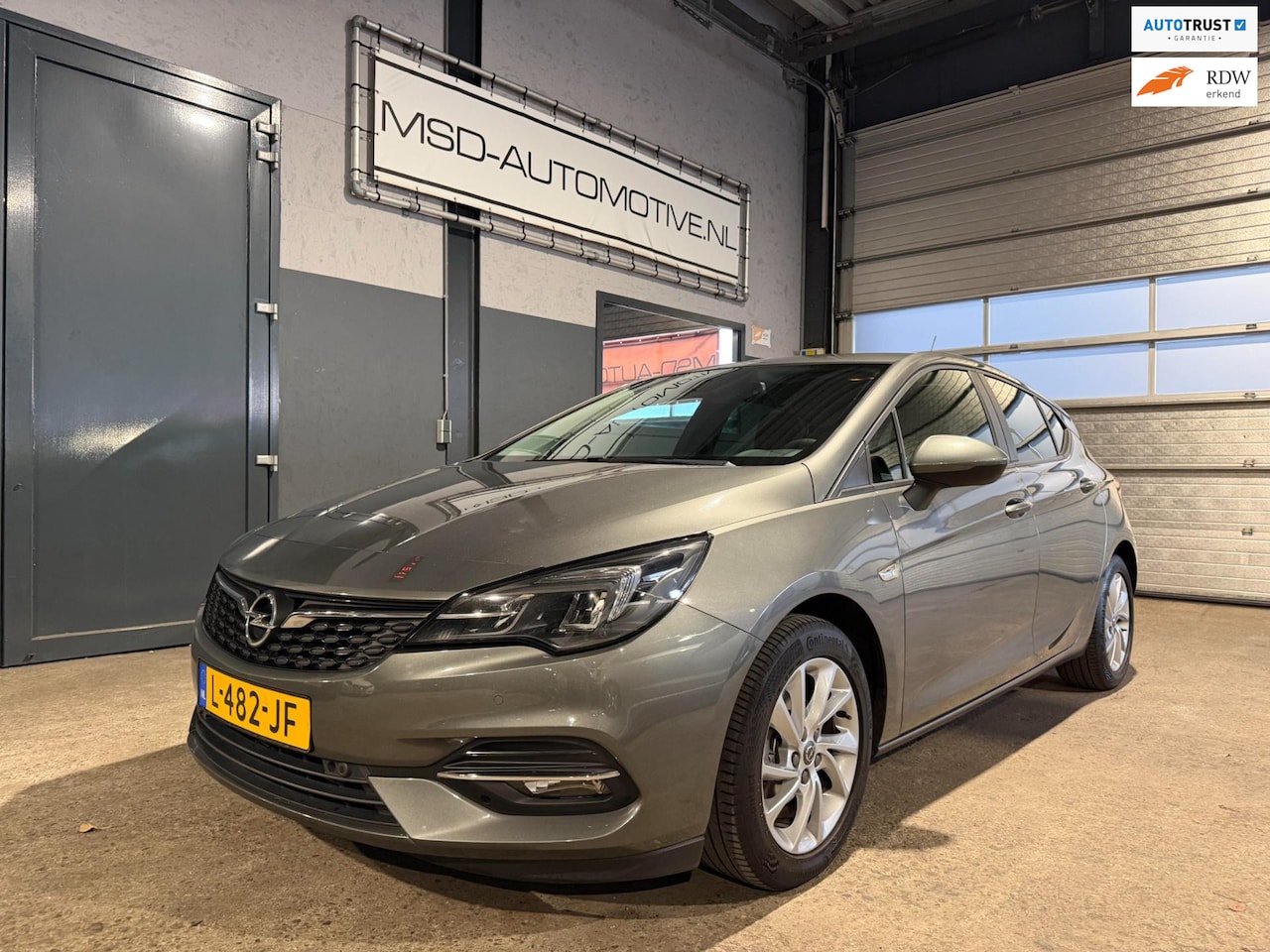 Opel Astra - 1.2 Business Edition Trekhaak Stoelverwarming Onderhouden NAP - AutoWereld.nl