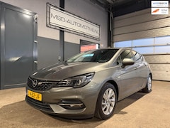Opel Astra - 1.2 Business Edition Trekhaak Stoelverwarming Onderhouden NAP
