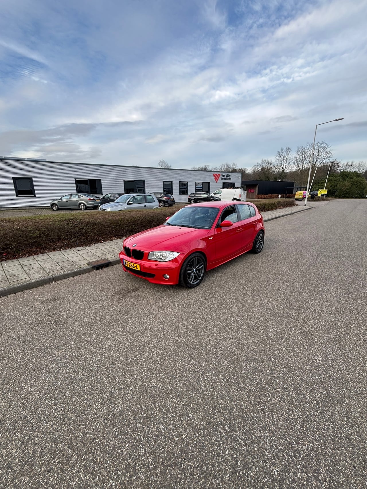 BMW 1-serie - 120i High Executive 120i High Executive 5-deurs - AutoWereld.nl