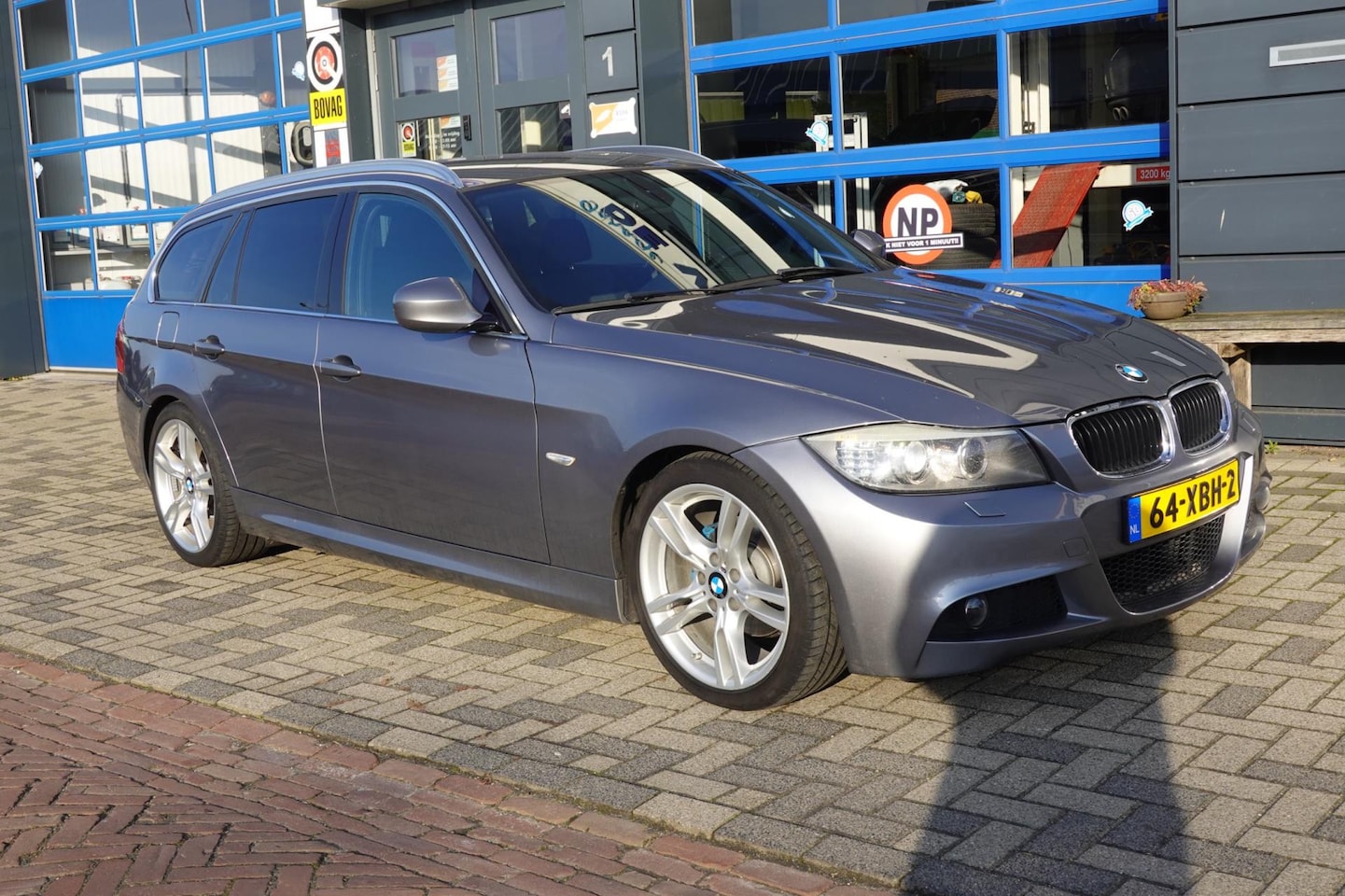BMW 3-serie Touring - 318i Corporate Lease M Sport Edition 318i Corporate Lease M Sport Edition - AutoWereld.nl